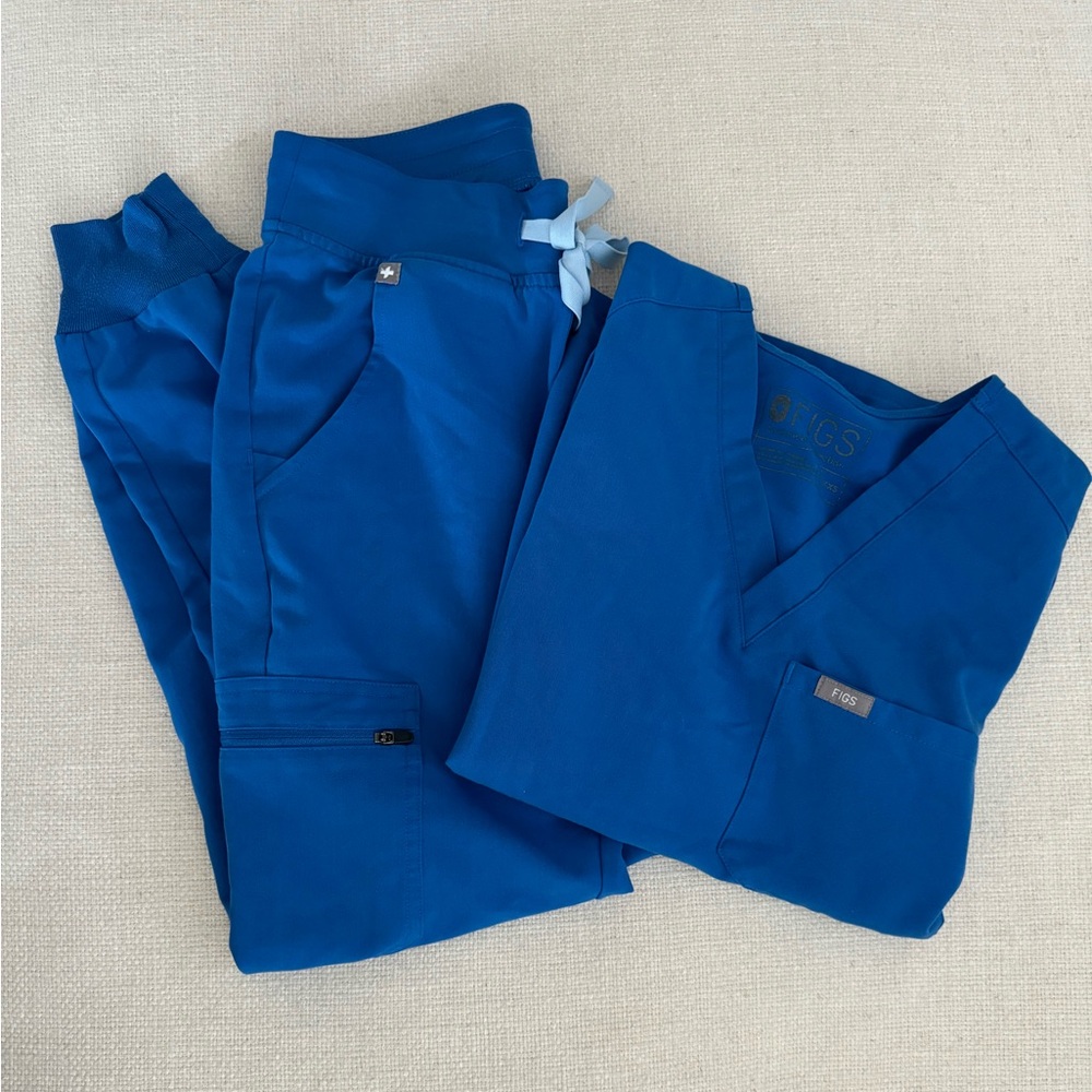 FIGS Royal Blue Scrub Set Bottom XXSP & Top XXS